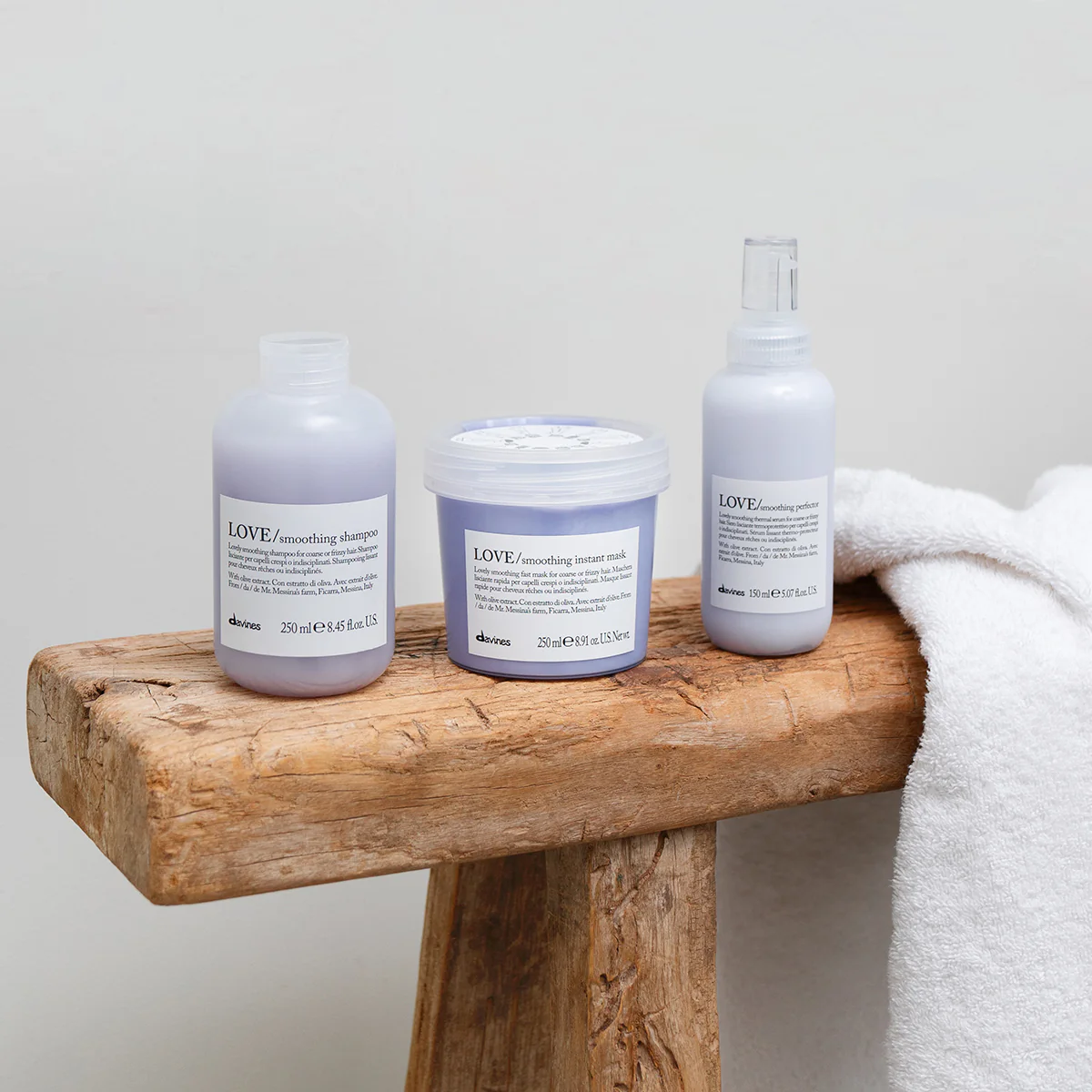 Davines love smoothing instant mask. Mascarilla instantanea peluquería Sarabia Boadilla del Monte