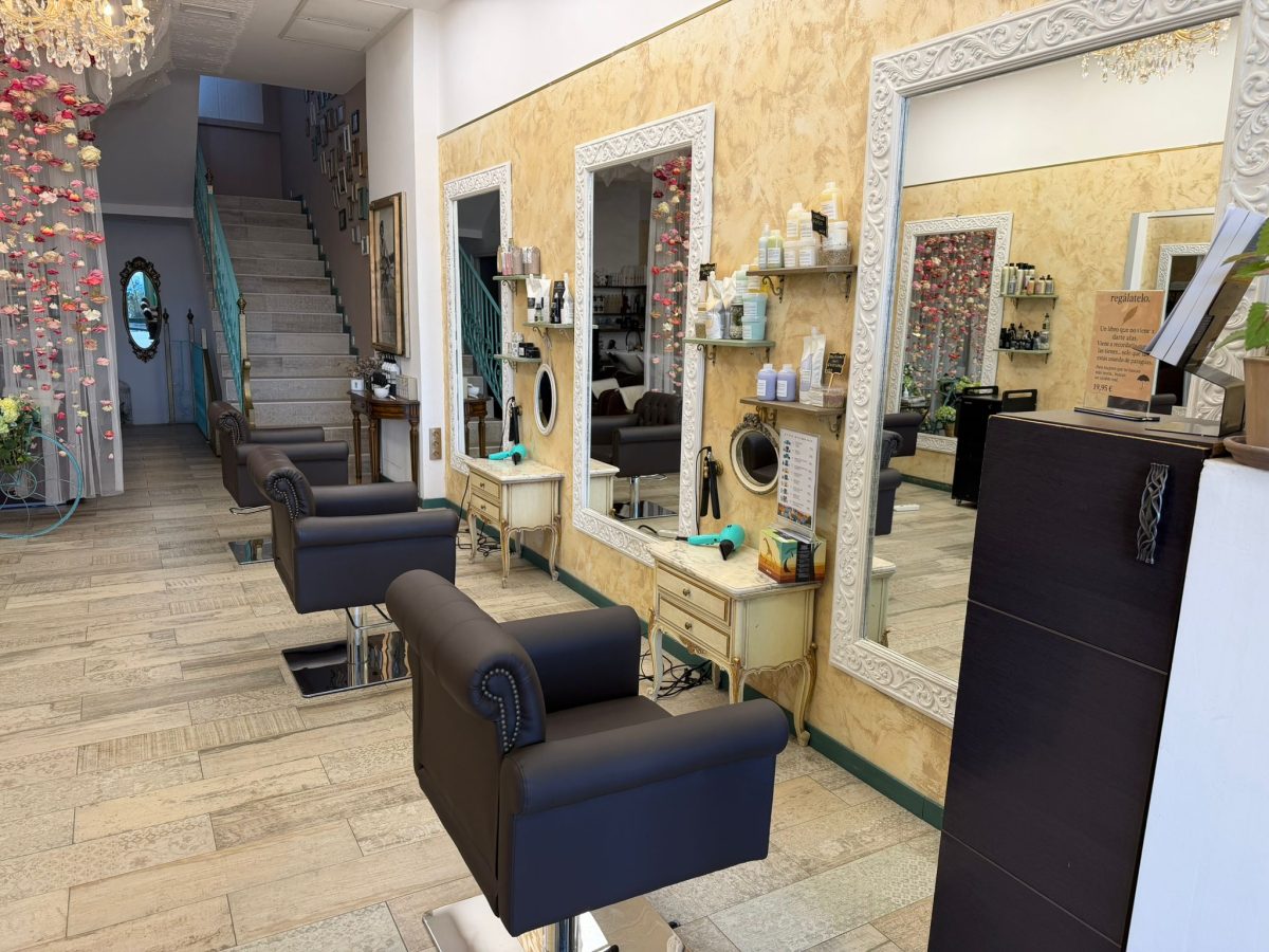 Peluquería Sarabia, la mejor peluquería en Boadilla del Monte. Mechas, coloración orgánica sin amoniaco, Balaye, rubios, cuidado capilar, californianas, ondas, recogidos Peluquería Sarabia, la mejor peluquería en Boadilla del Monte. Mechas, coloración orgánica sin amoniaco, Balaye, rubios, cuidado capilar, californianas, ondas, recogidos